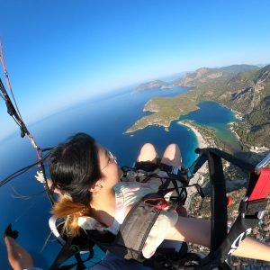 Bodrumda Yamaç Paraşütü